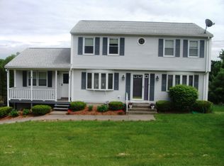 88 Pease Ave, West Springfield, MA 01089