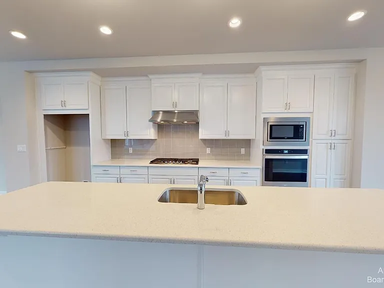 2907 Corston Rd — Photo 3