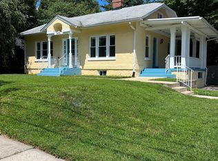 4701 Maple Ave, Bethesda, MD 20814