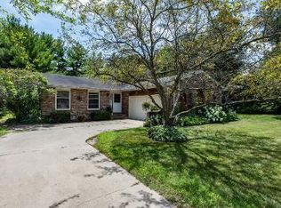 9821 W Marguerite Ln, Beach Park, IL