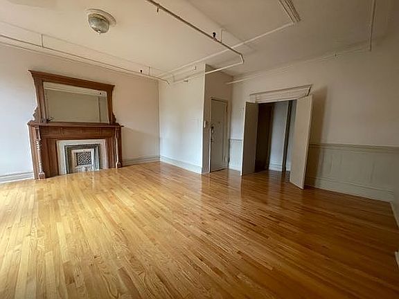 5th image of 130 W 121st St APT 3R