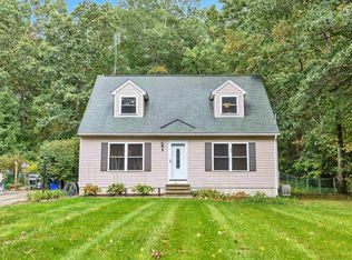 10 Evergreen Dr, Hudson, NH 03051