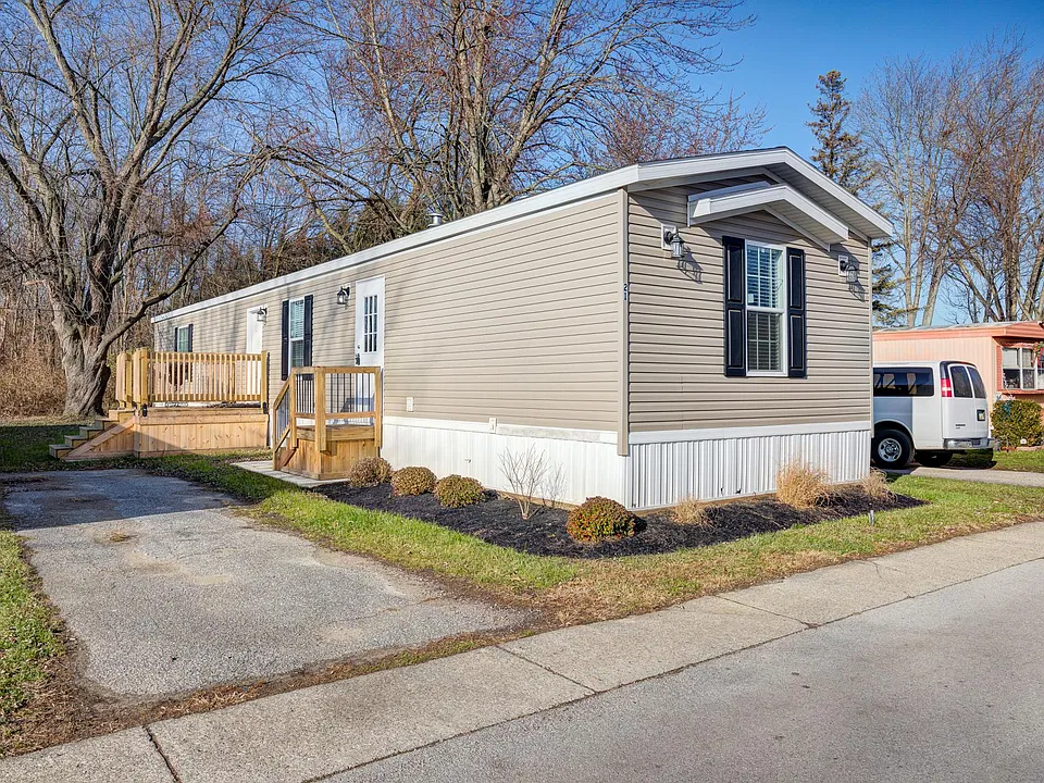 7519 Dorr St #97