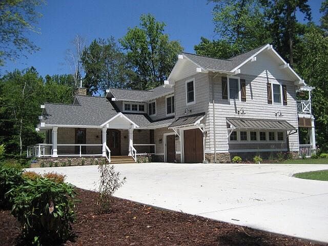 1st image of 4910 N Stockbridge Dr