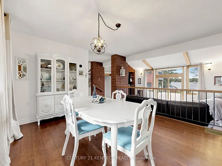 44 Pinewood Blvd — Photo 17