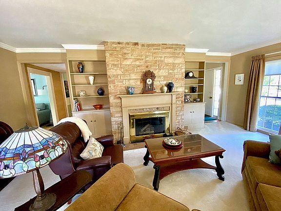 Living Room with Fireplace