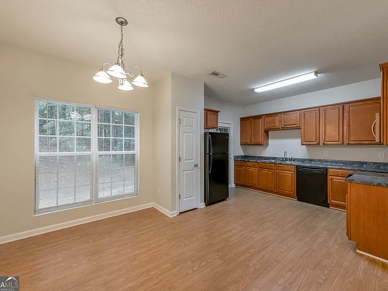 4870 W Park Cir — Photo 5