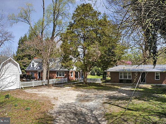 4th image of 28266 Riverside Drive Ext