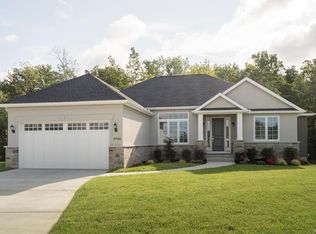 9746 Garden Walk, Clarence Ctr, NY 14032