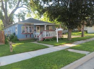 712A712B Center St, Baraboo, WI 53913