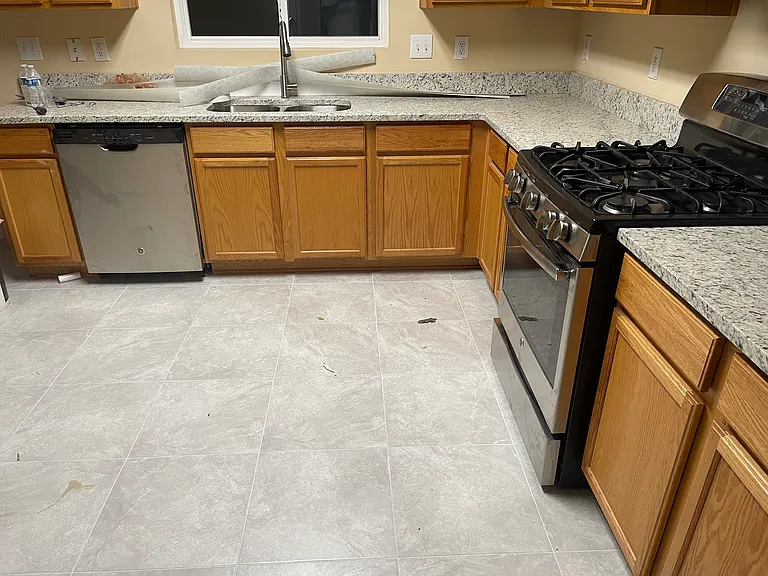 1281 Matt Moore Ct — Photo 8