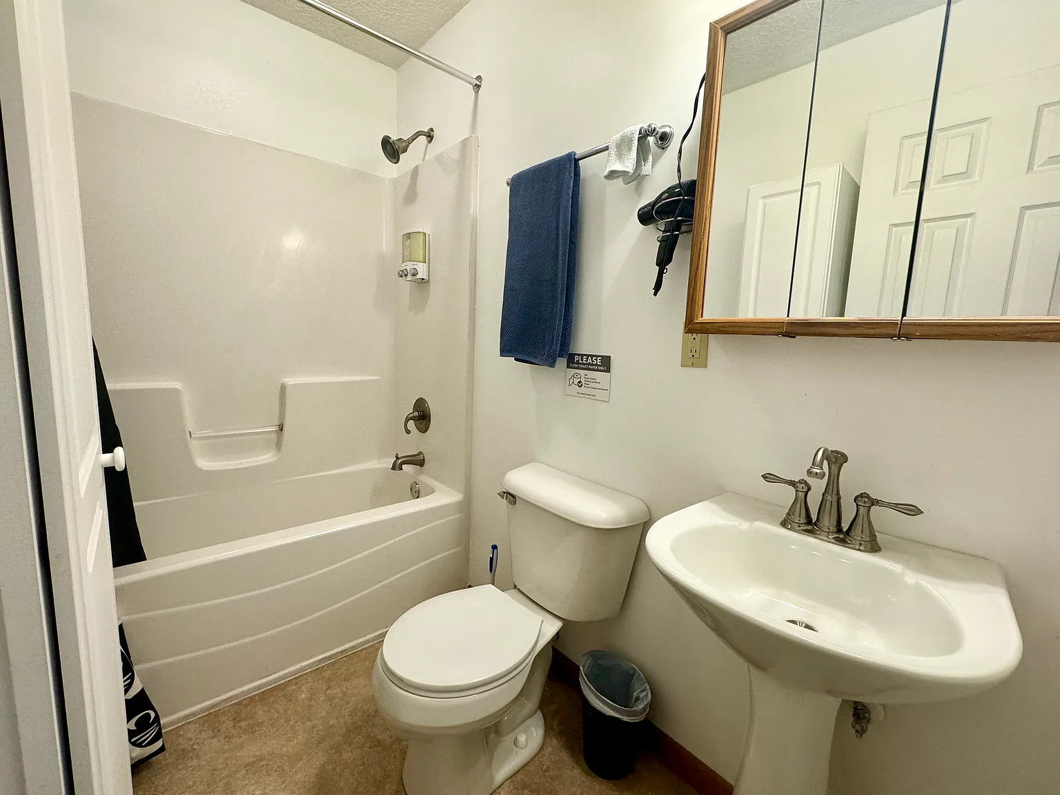 1 bed, 364 sqft, $825 — Photo 4
