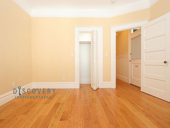 5th image of 871-877 Vallejo St #871
