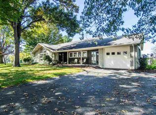 458 Cattle Scales Rd, Waynesboro, VA 22980