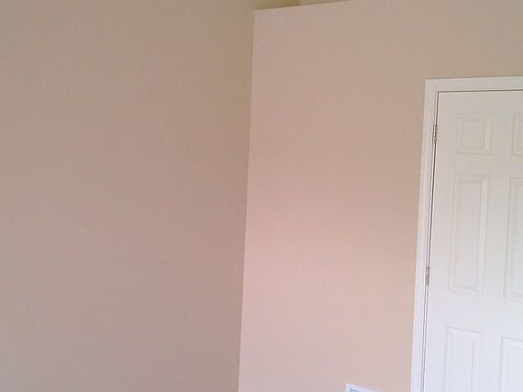 3rd image of 3023 Autumn Lake Dr