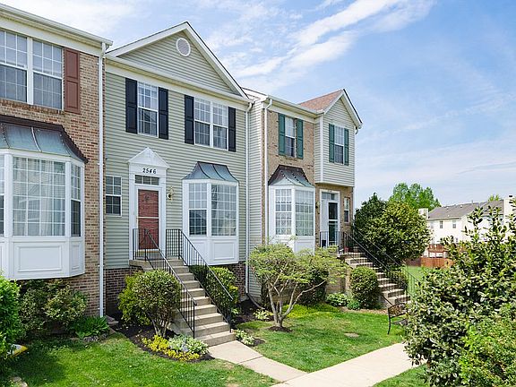 2nd image of 2546 Selkirk Ct