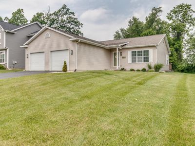 220 Kensington Cir, Battle Creek, MI, 49015