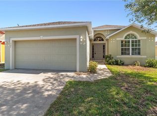 525 Ridges Dr, Dundee, FL 33838