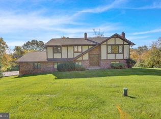 14 Williams Rd, Fleetwood, PA 19522