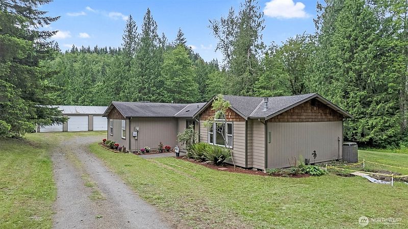 2nd image of 39322 310th Avenue SE
