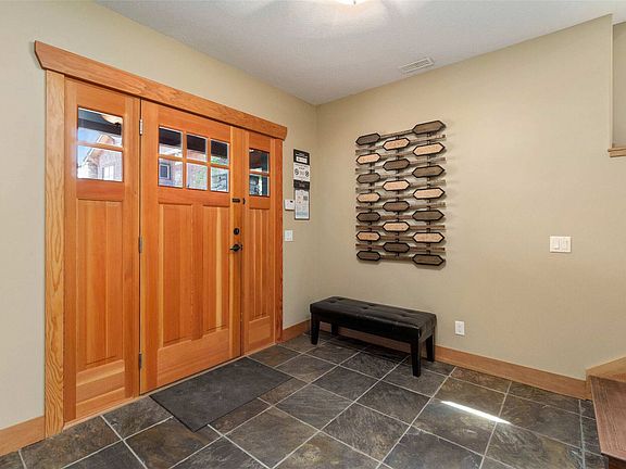 2nd image of 2479 Eagle Bay Rd Unit 14