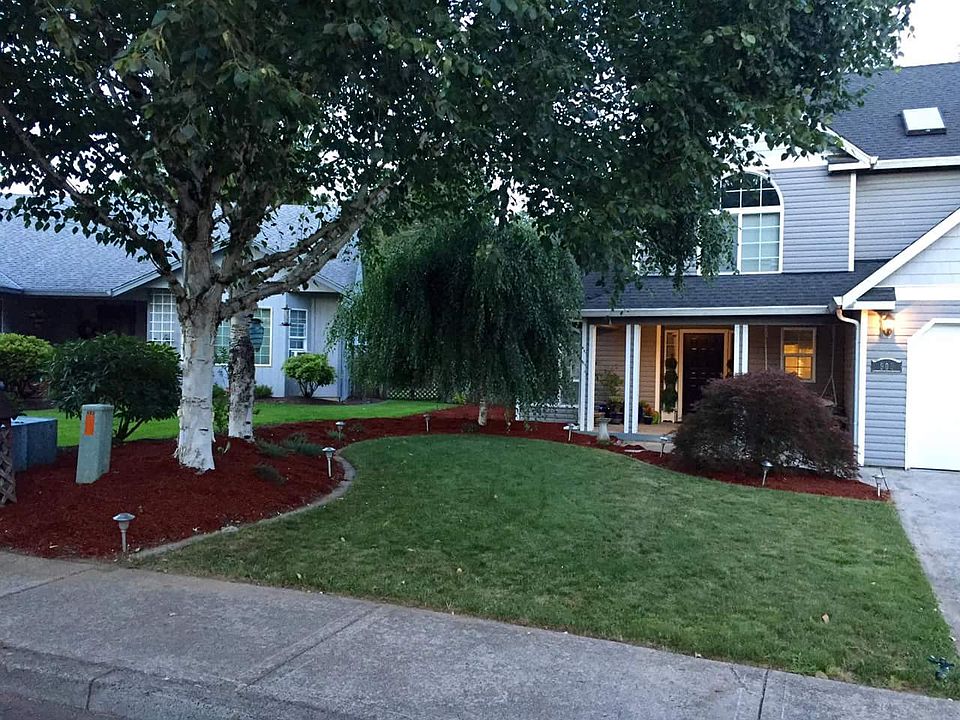 1st image of 903 NE 14th Ave