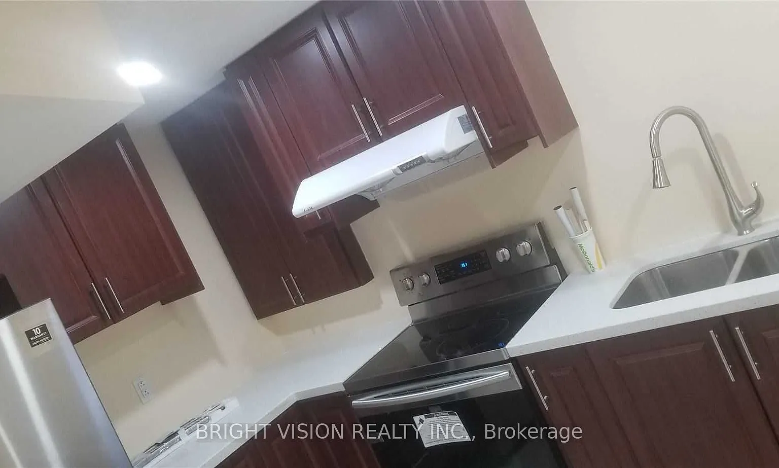 2 bed, $1,650 — Photo 4