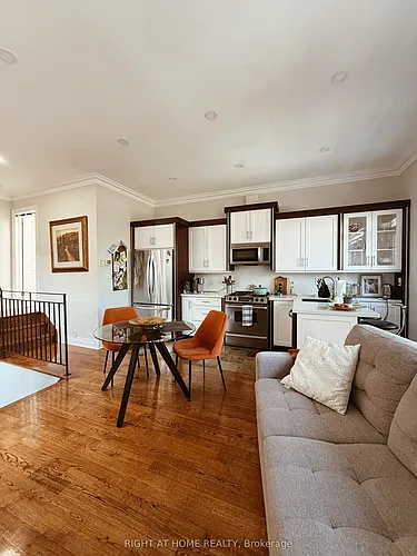 1186 Royal York Rd #1 Photo 1