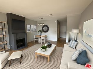828 N Hudson Ave APT 206, Los Angeles, CA 90038