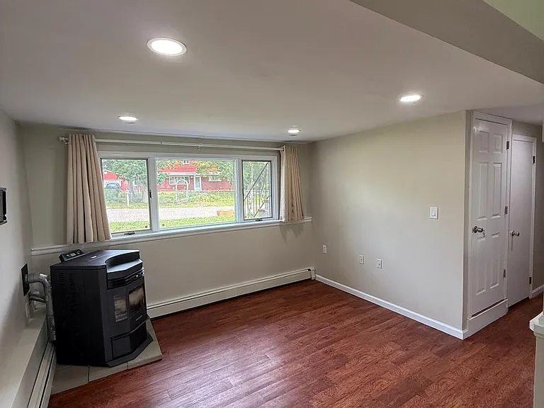 0 Sea Cliff St — Photo 4