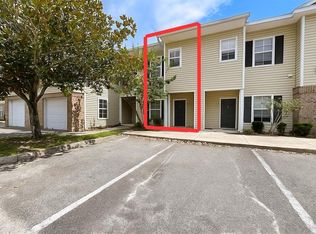 4877 NW 42nd Rd APT 106, Gainesville, FL 32606