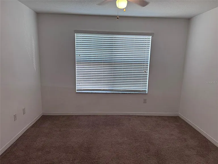 2853 Adelaide Ct — Photo 16