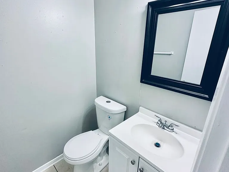 1318 Southport Dr — Photo 3