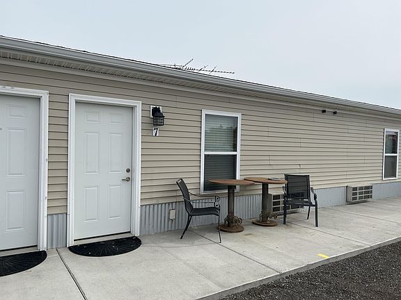 5th image of 103 Spring Creek Dr Unit 7