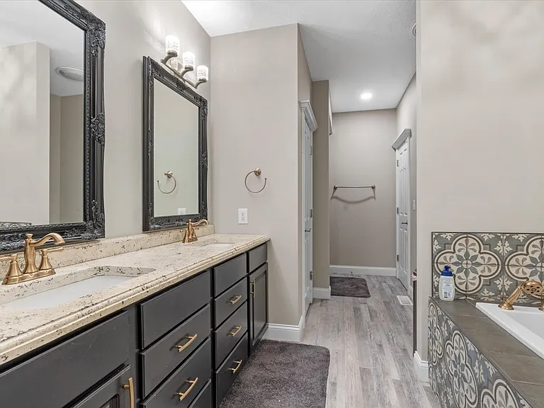 2320 Chatham Rd #1 — Photo 21
