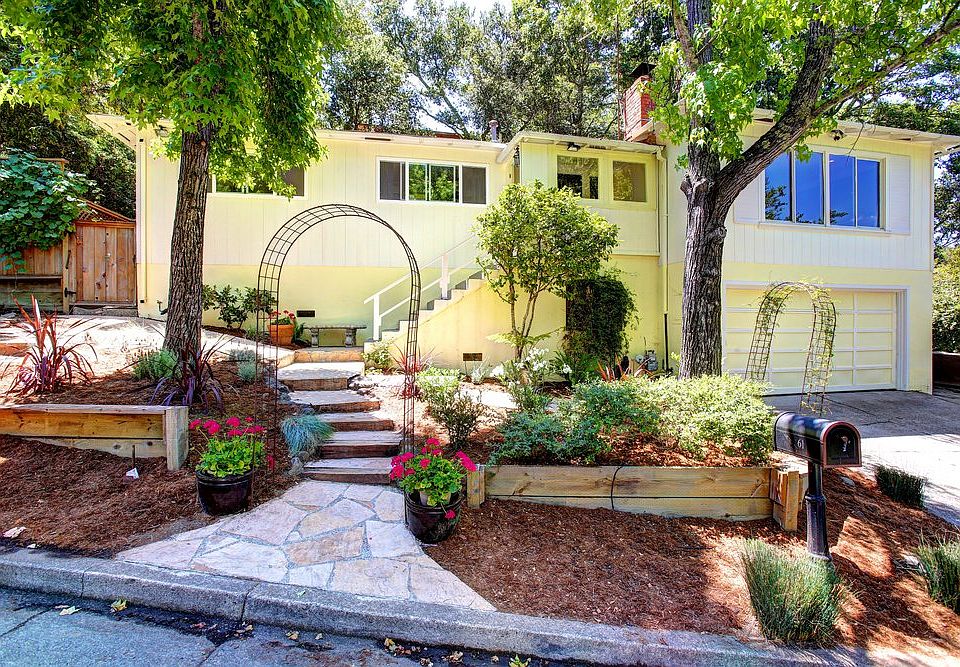 1st image of 61 Monterey Ave