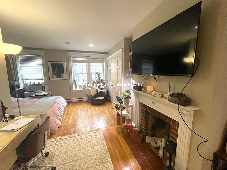 16 Cedar Lane Way #2 — Photo 4
