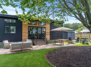 690A Queen St, Greenport, NY 11944
