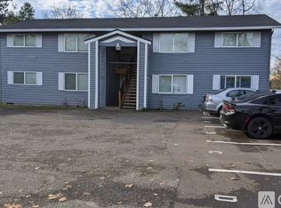 444 N 13th Ave APT D, Cornelius, OR 97113