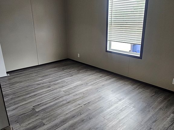 3rd image of 1701 2nd St E #1a6