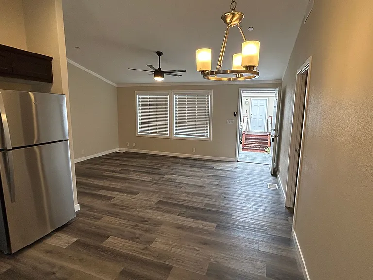 Remodeled Modern 3 Bed/2 Bath National City — Photo 19