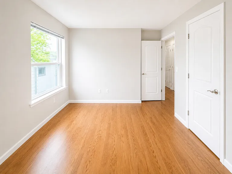 BEDROOM #2