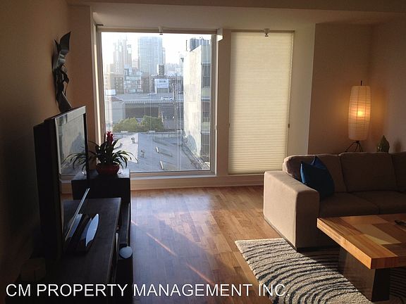 4th image of 555 4th St Unit 643