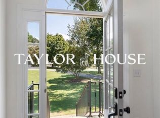 915 Taylor Pkwy, Suwanee, GA 30024