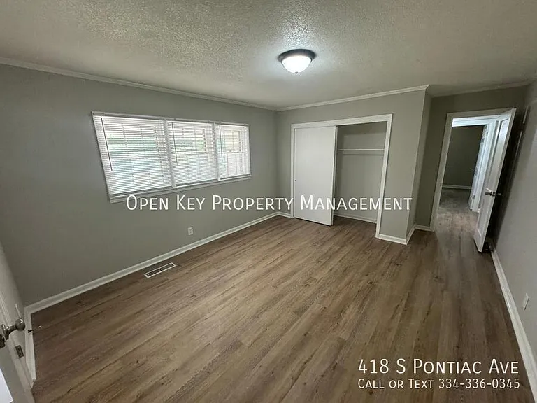 418 S Pontiac Ave — Photo 13