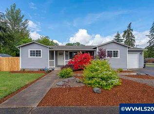 112 S 6th St, Independence, OR 97351