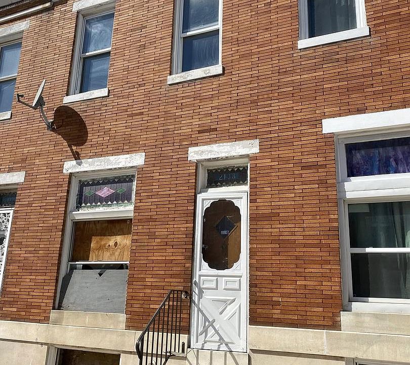 1st image of 2138 Penrose Ave