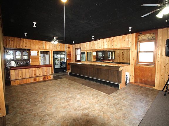 2nd image of 13 W Main STREET