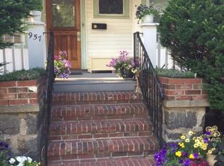 957 South St #1, Boston, MA 02131