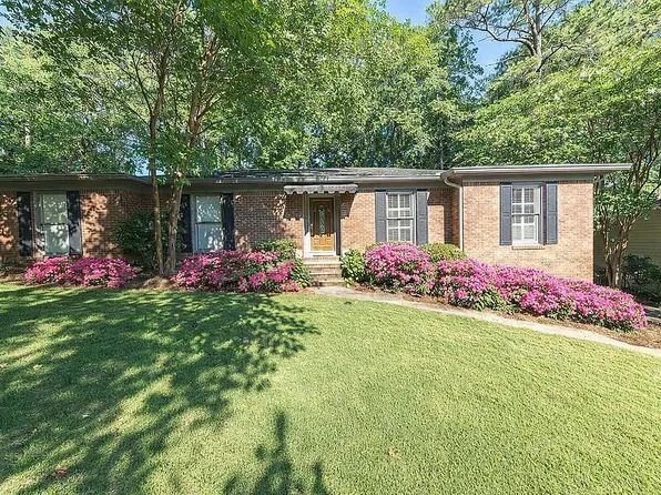 6801 Springlake Dr, Columbus, GA 31909